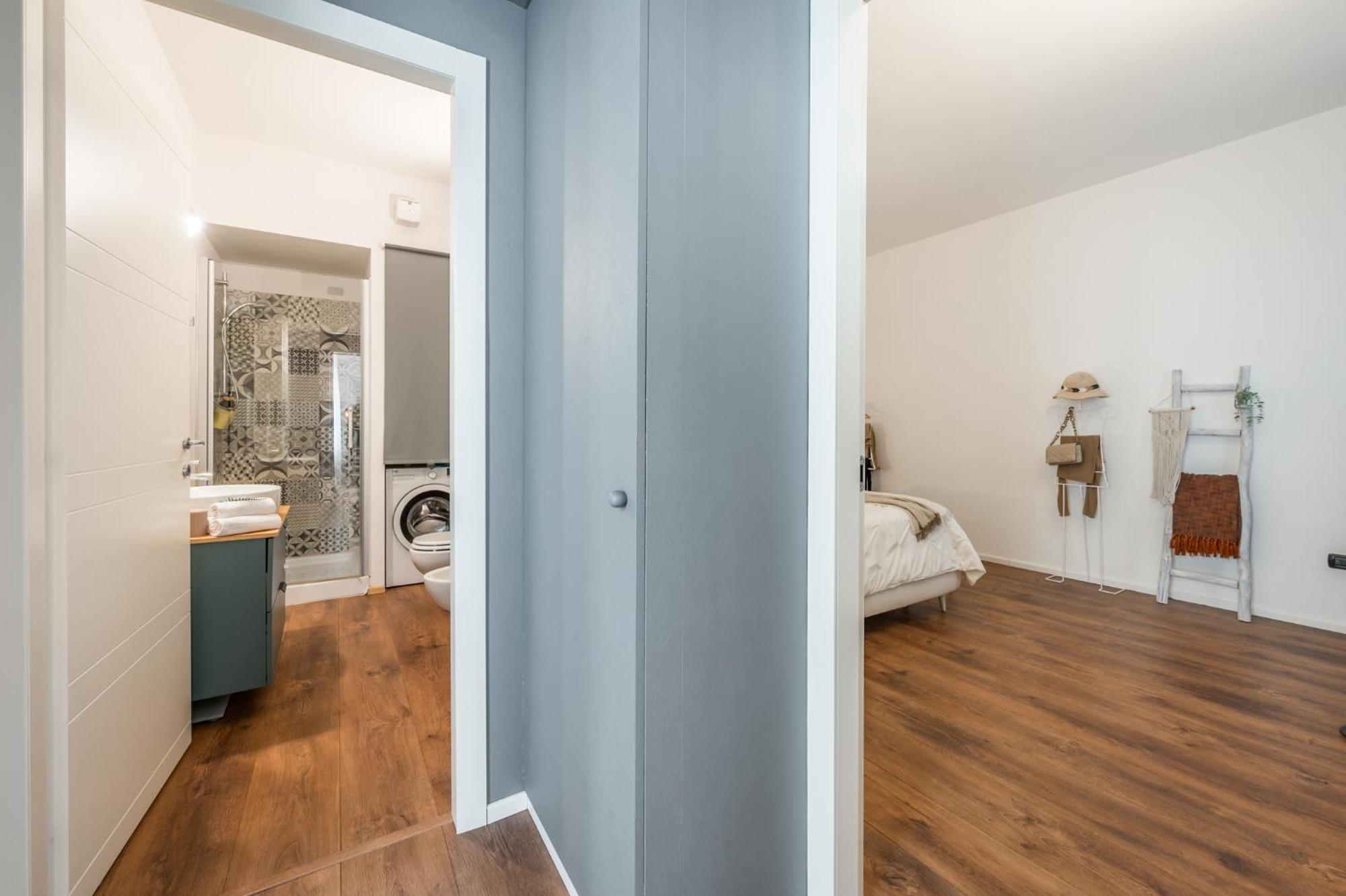 Residenza Bella Vita, Eleganza In Centro Apartment Modena Bagian luar foto